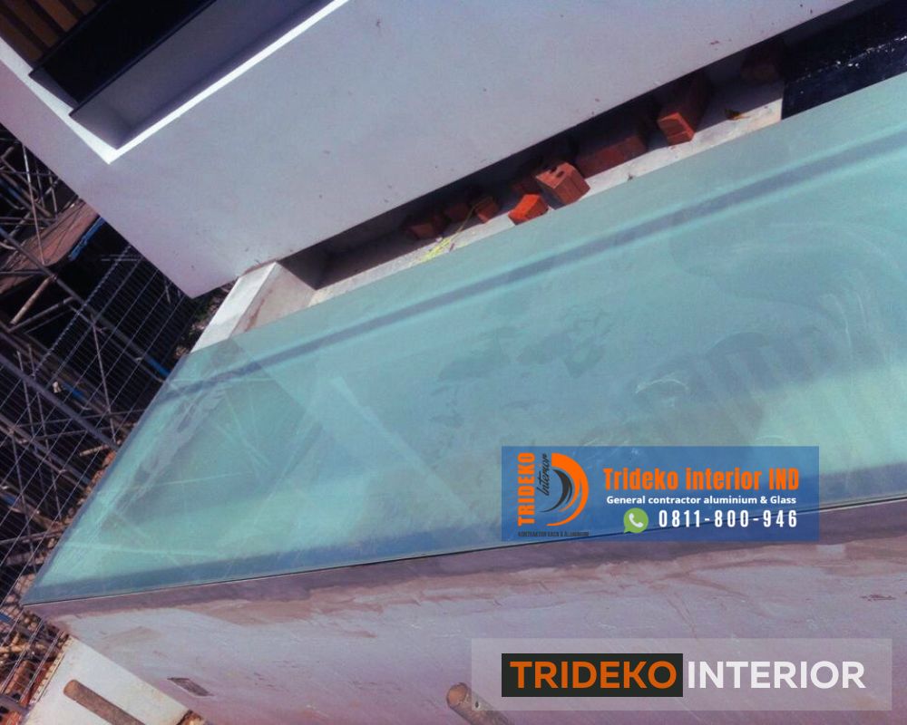 Kanopi Skylight Minimalis Kaca Tempered