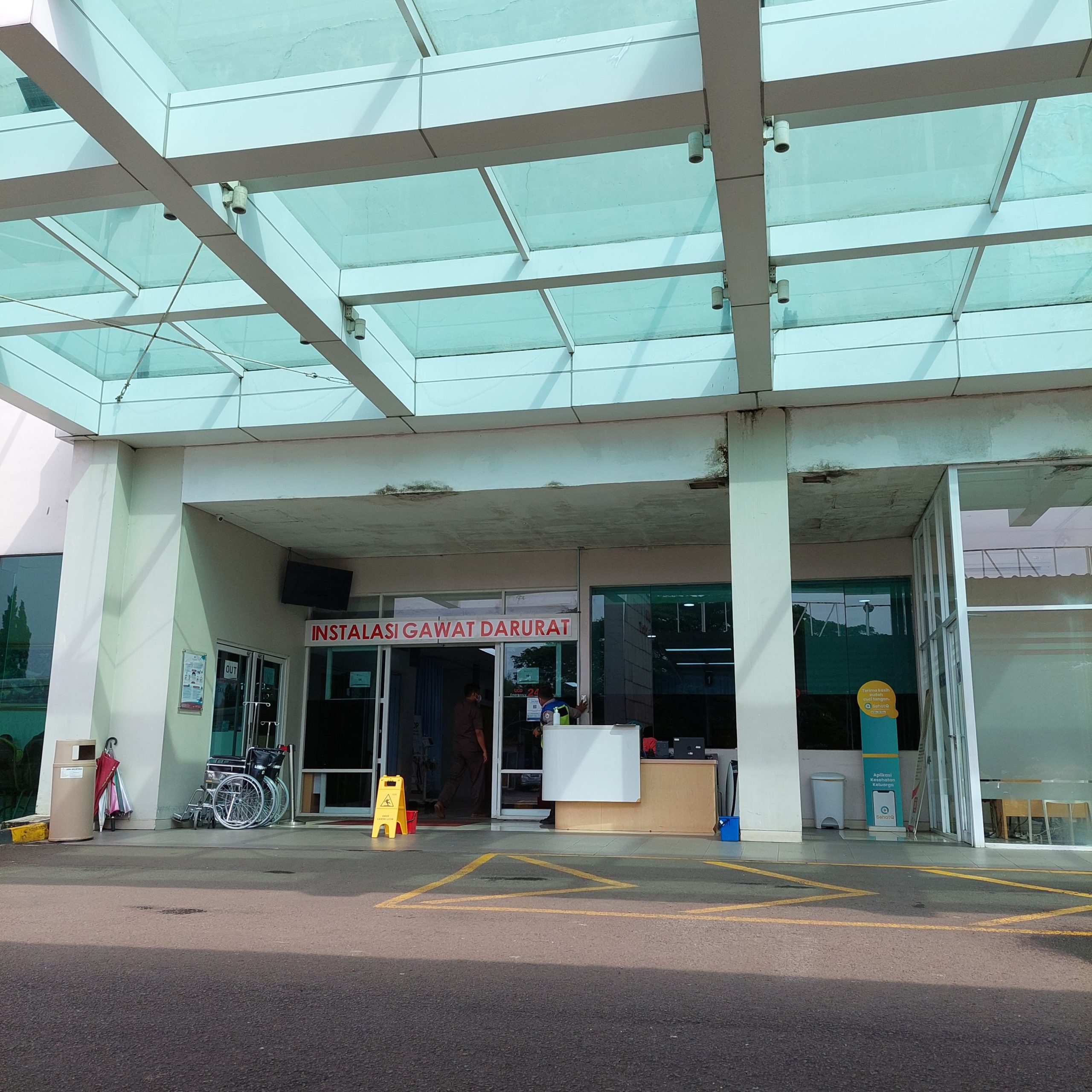 Pasang Atap Kaca